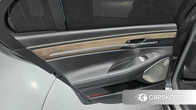 Genesis G90 id 4703301 из Кореи 17