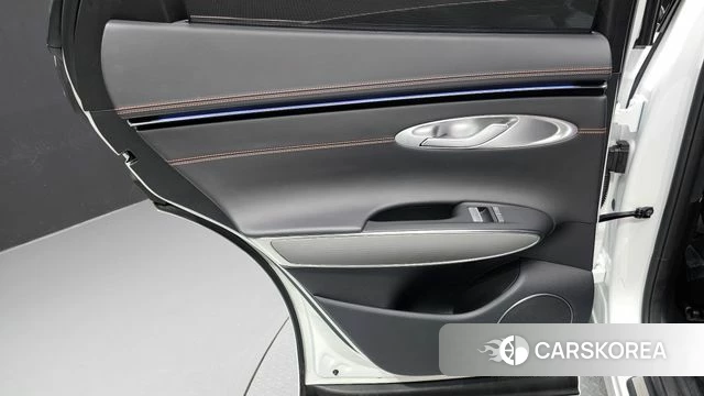 Genesis GV70 id 4834335 из Кореи 17