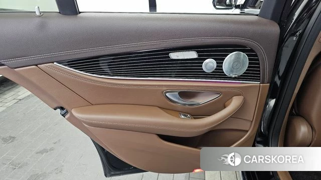 Mercedes-Benz E-Class W213 id 4562978 из Кореи 17