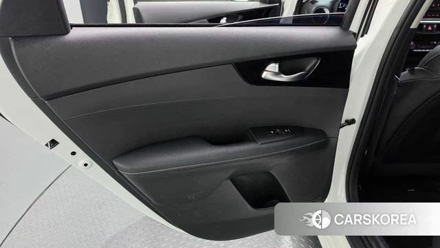 Kia The New K3 2nd generation id 4495154 из Кореи 17