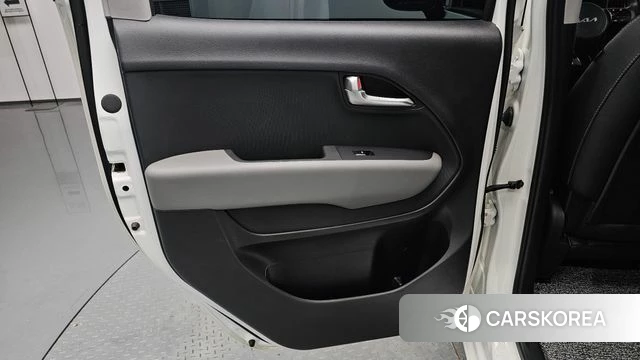 Kia The New Kia Ray EV id 4442570 из Кореи 17