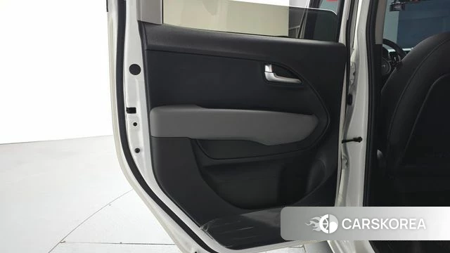 Kia The New Kia Ray EV id 4590679 из Кореи 17