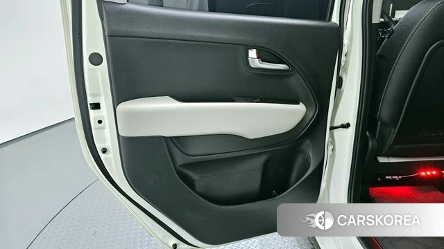 Kia The New Kia Ray id 4222960 из Кореи 17