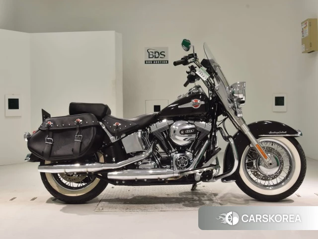 Проданный Harley-Davidson Heritage Softail Classic FLSTC1690 2016 из Японии