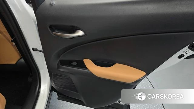 Lexus UX250h id 4517438 из Кореи 17