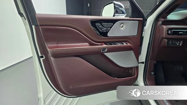 Lincoln Aviator 2nd generation id 4490060 из Кореи 17