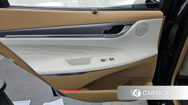 Hyundai The New Grandeur IG Hybrid id 4325151 из Кореи 17
