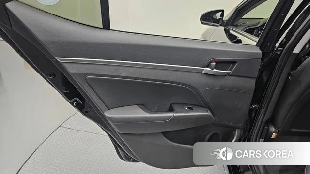Hyundai The New Avante AD id 4446802 из Кореи 17