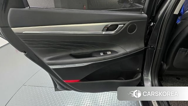 Hyundai The New Grandeur IG id 4324682 из Кореи 17