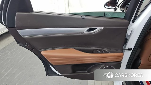Genesis G80 (RG3) id 4480817 из Кореи 17