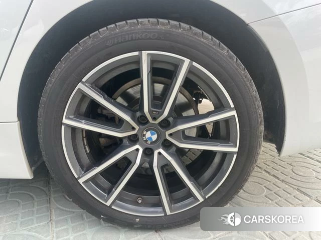 BMW 3 series id 4291135 из Китая 17