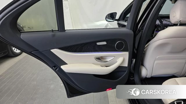 Mercedes-Benz E-Class W213 id 4201223 из Кореи 17