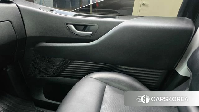 Hyundai Staria id 4870723 из Кореи 17