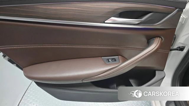 BMW 5 Series (G30) id 4574485 из Кореи 17