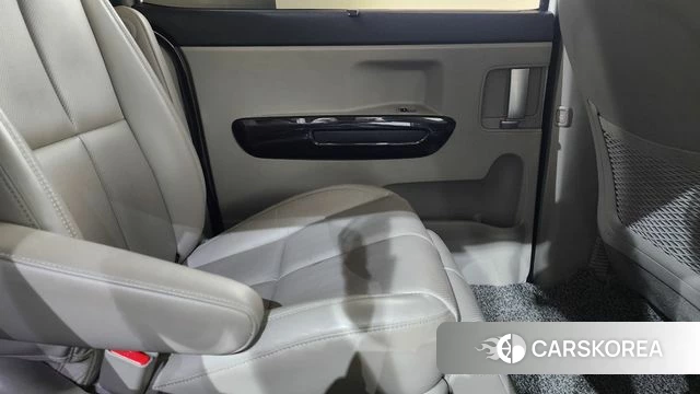 Kia The New Carnival id 4605344 из Кореи 17