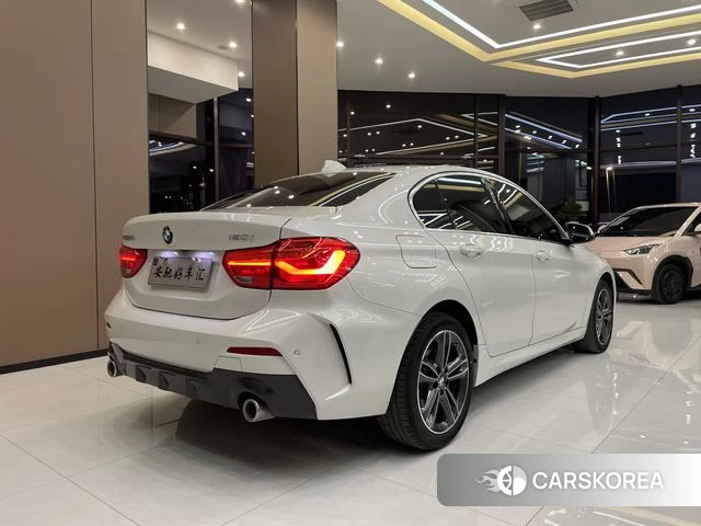 BMW 1 series id 4276399 из Китая 17