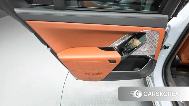 BMW i7 (G70) id 4443309 из Кореи 17