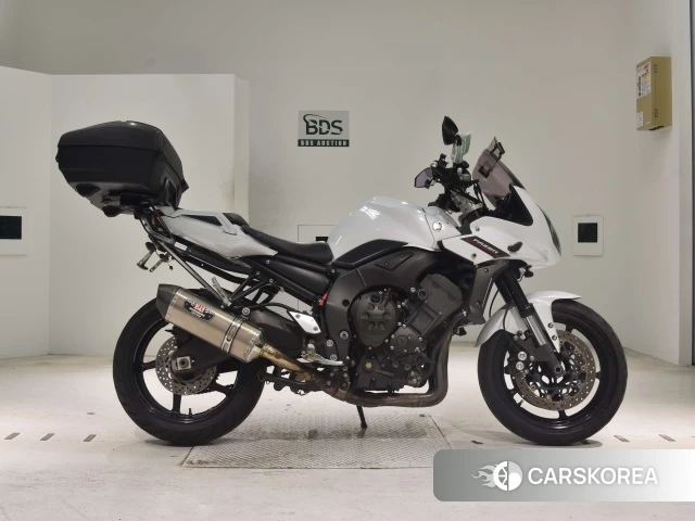 Проданный Yamaha FZ1 FEATHER 2012 из Японии