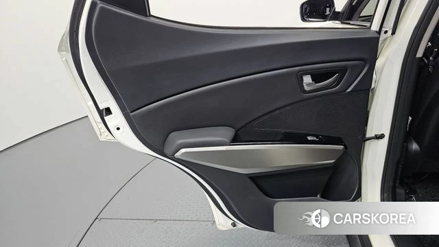 Ssangyong Tivoli Armor id 4765268 из Кореи 17