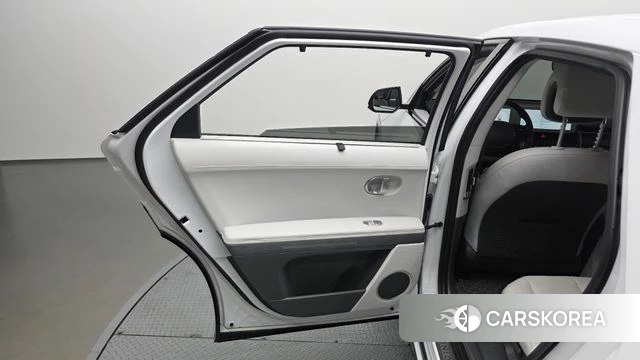 Hyundai Ionic 5 id 4337316 из Кореи 17