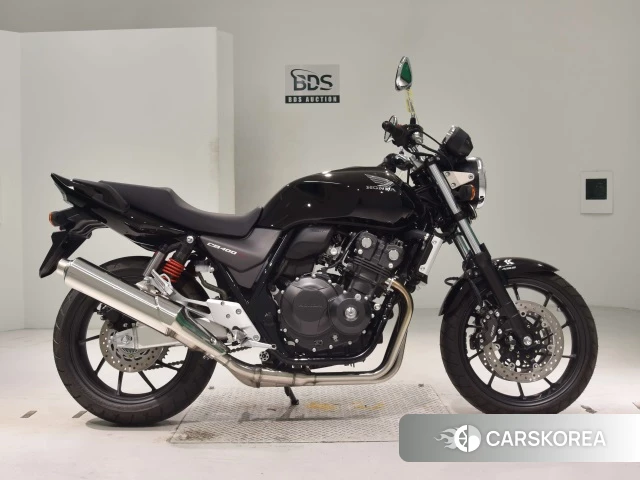 Проданный Honda CB400SF ABS 2023 из Японии