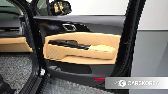Kia Carnival 4th generation id 4282383 из Кореи 17