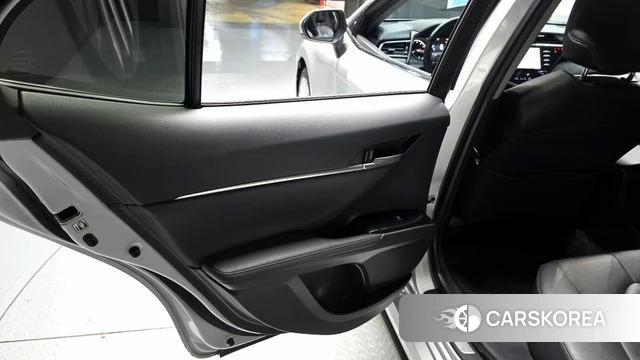 Toyota Camry (XV70) id 4351099 из Кореи 17