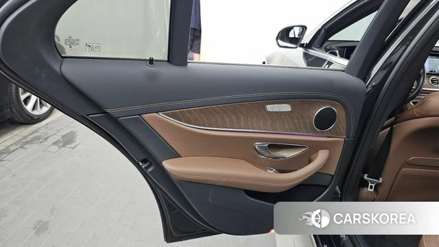 Mercedes-Benz E-Class W213 id 4579502 из Кореи 17