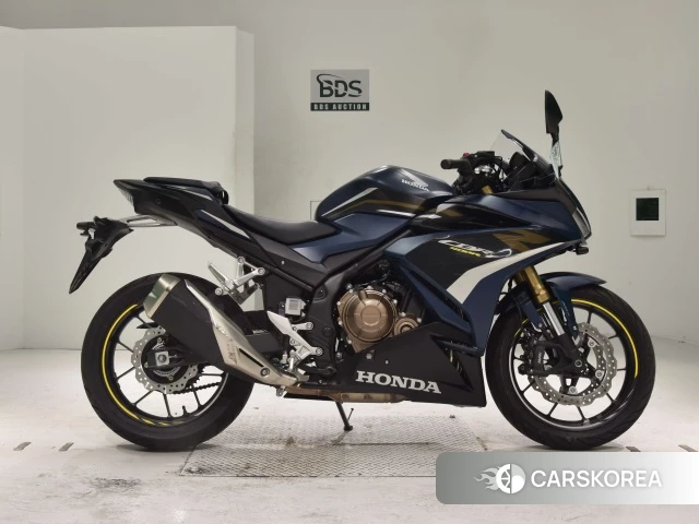 Проданный Honda CBR400R 2023 из Японии