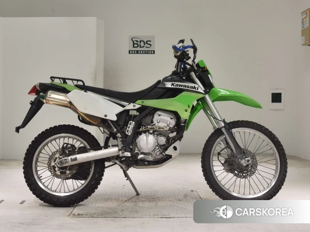 Проданный Kawasaki KLX250 2011 из Японии