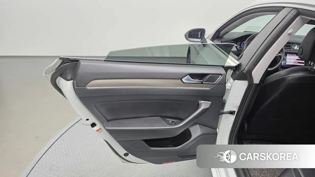 Volkswagen Arteon id 4470645 из Кореи 17