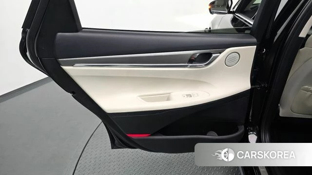 Hyundai The New Grandeur IG id 4361862 из Кореи 17