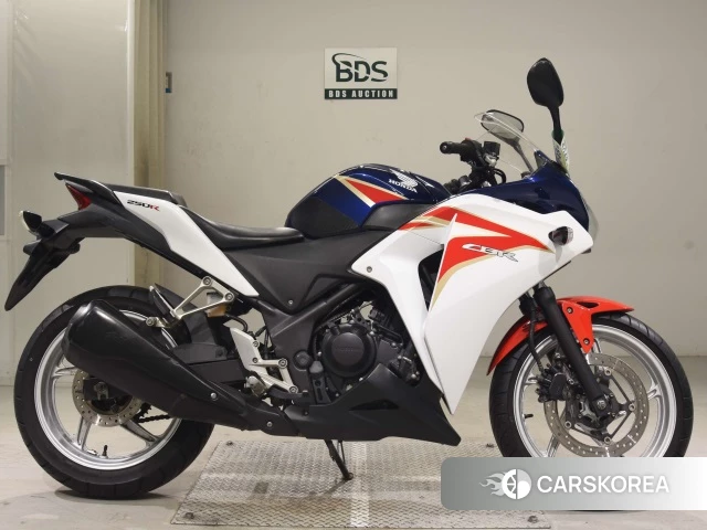 Проданный Honda CBR250R 2011 из Японии