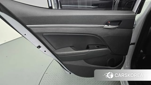 Hyundai The New Avante AD id 4429912 из Кореи 17