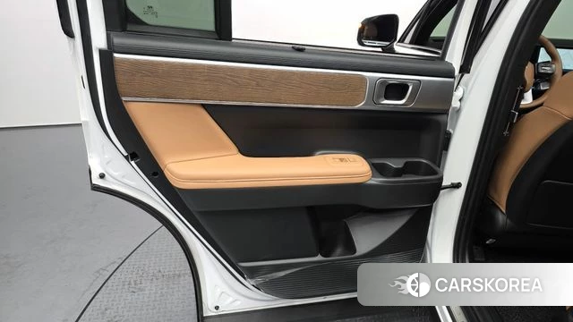 Hyundai Santa Fe (MX5) id 4617917 из Кореи 17