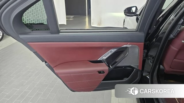 BMW 7 Series (G70) id 4847250 из Кореи 17
