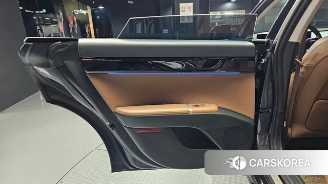 Hyundai Grandeur Hybrid (GN7) id 4427652 из Кореи 17