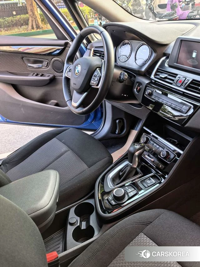 BMW 2 series station wagon id 4254400 из Китая 17