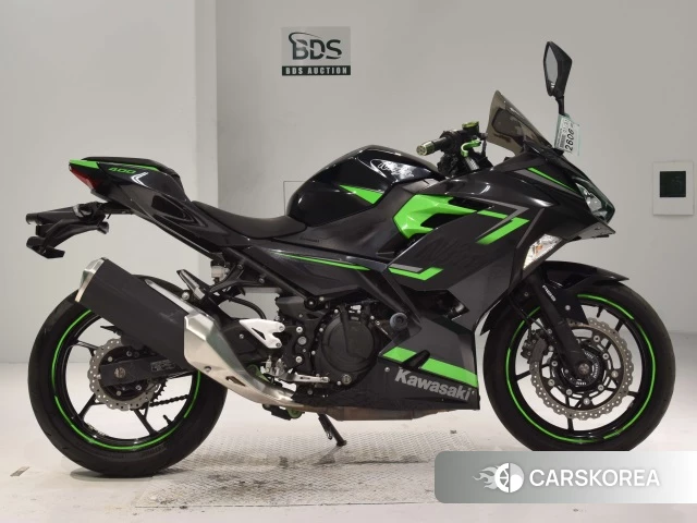 Проданный Kawasaki NINJA 400 2019 из Японии