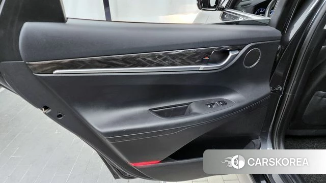 Hyundai Grandeur IG id 4339229 из Кореи 17