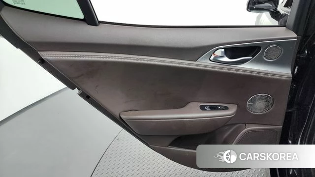 Kia Stinger id 4694206 из Кореи 17
