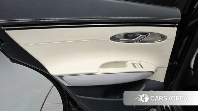 Genesis Electrified GV70 id 4494959 из Кореи 17