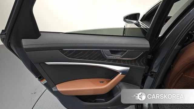 Audi A6 (C8) id 4501336 из Кореи 17