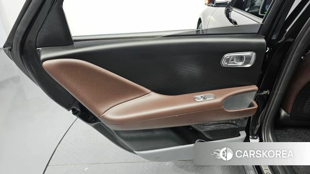 Hyundai Ionic 6 id 4481103 из Кореи 17