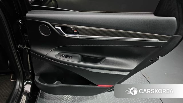Hyundai Grandeur IG Hybrid id 4667646 из Кореи 17