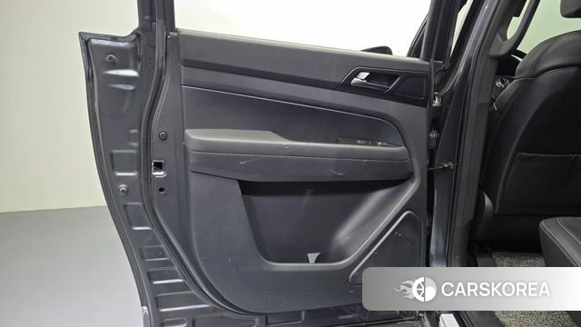 Ssangyong Rexton Sports id 4429520 из Кореи 17