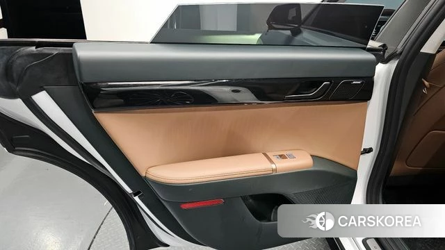Hyundai Grandeur (GN7) id 4315874 из Кореи 17