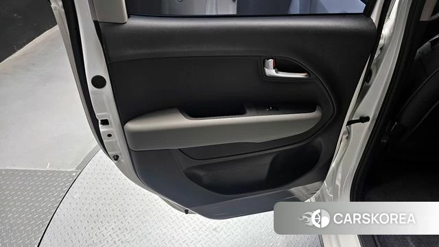 Kia The New Kia Ray id 4222471 из Кореи 17