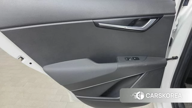 Kia Di Ol Nu Niro id 4579960 из Кореи 17