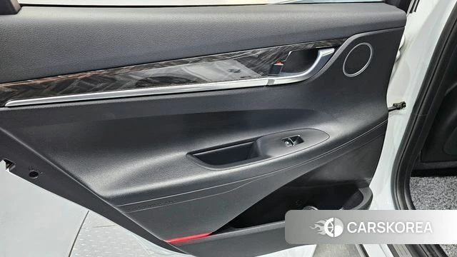 Hyundai Grandeur IG id 4384357 из Кореи 17